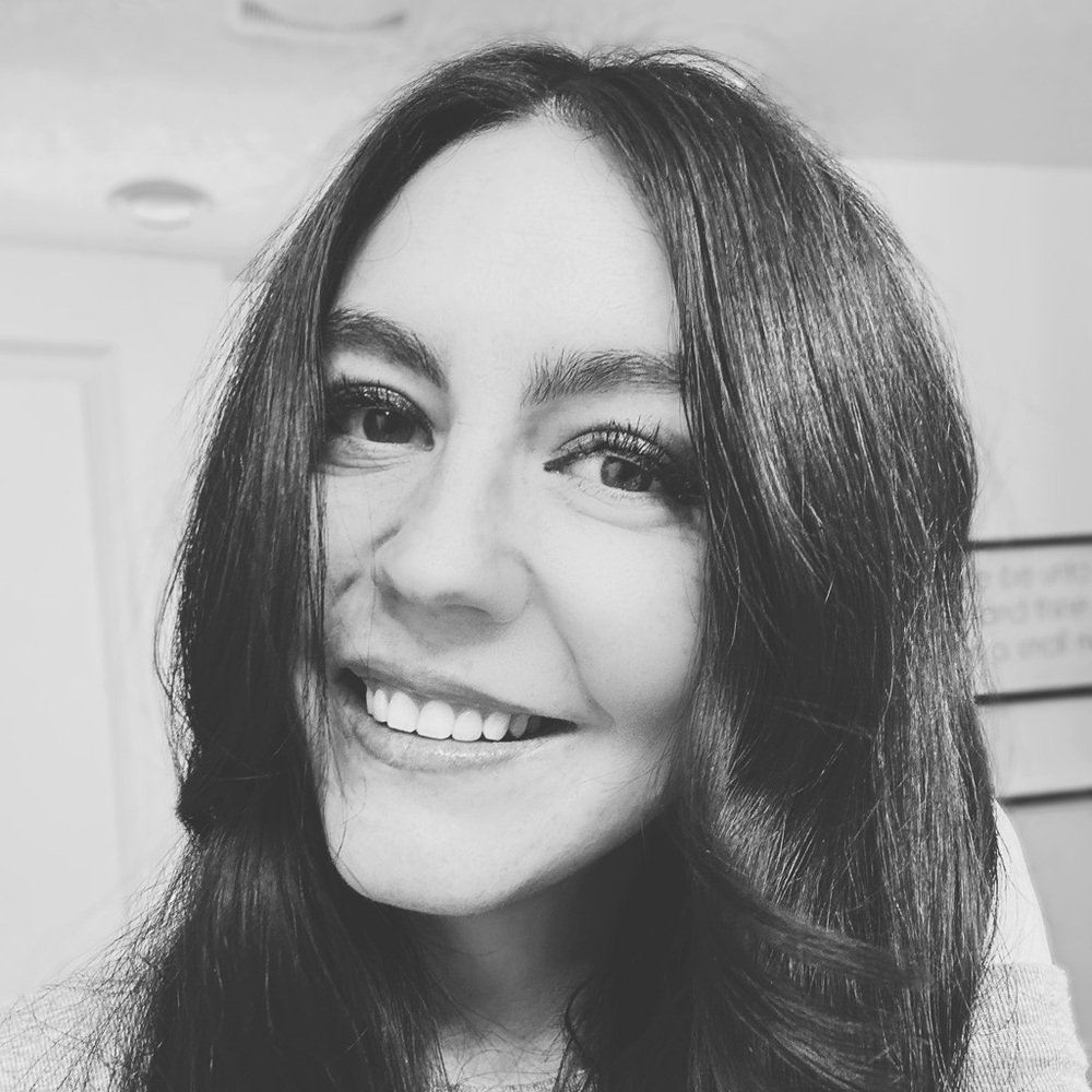 Meet your Posher, Danielle